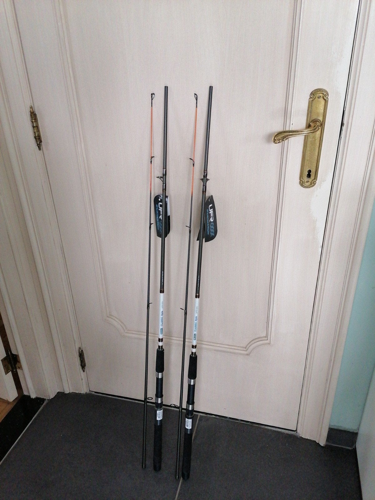 2 x OKUMA classic spin UFR. Carbon. NIEUW, Watersport en Boten, Hengelsport | Algemeen, Ophalen of Verzenden, Nieuw, Werphengel