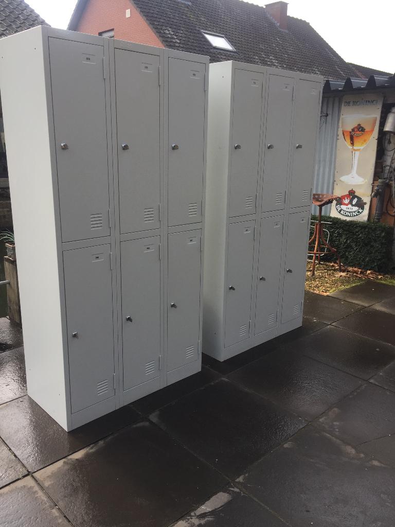Degelijke 6 - deurs lockers / lockerkasten / vakkenkasten, Enlèvement, Comme neuf