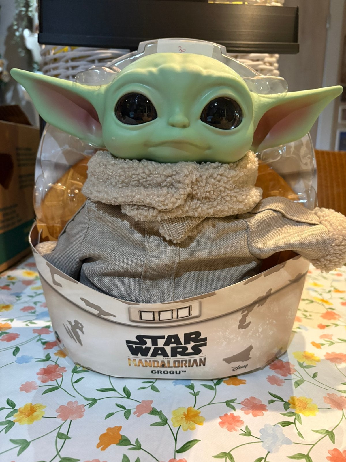 Star Wars The Mandalorian - Grogu / The Child (11 inch Plush, Verzamelen, Star Wars, Ophalen of Verzenden, Zo goed als nieuw, Actiefiguurtje