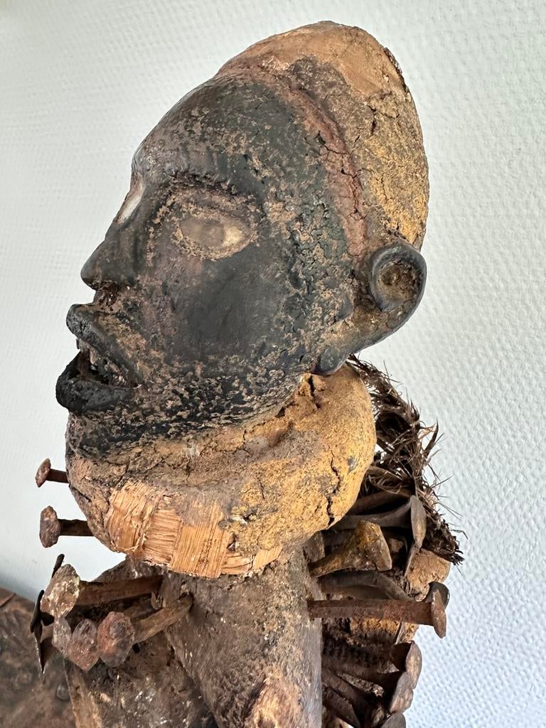 Bakongo Vili NKISI NKONDI authentique, Envoi