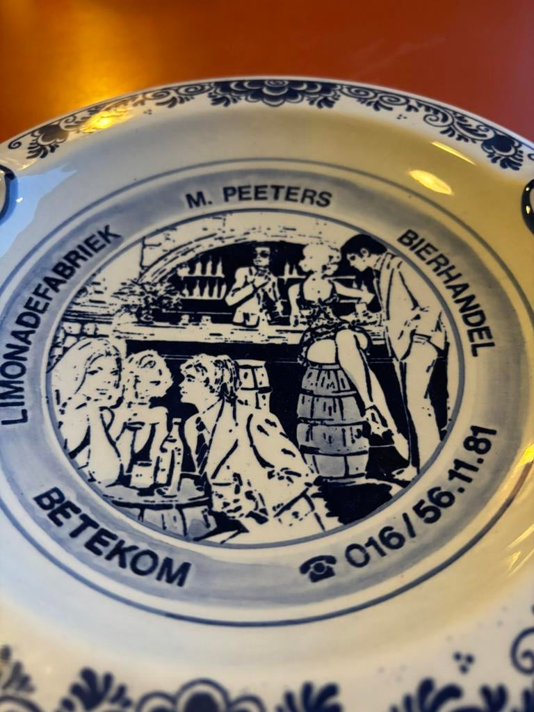 M Peeters Betekom bord / asbak, Verzamelen, Ophalen of Verzenden