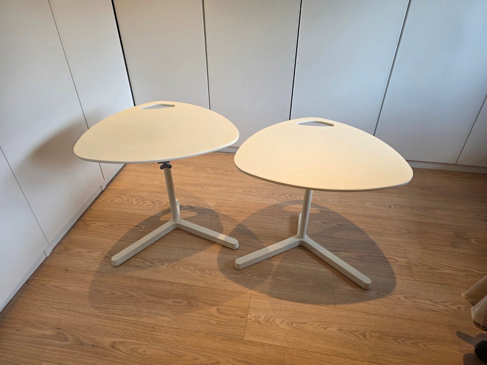 2 tables de chevet / d'appoint IKEA modèle Dave, Utilisé, Autres formes, Scandinave
