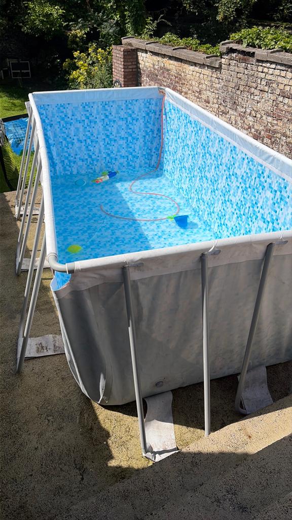 Zwembad Bestway te geef (lek in zeil) 4.12x2,01x1,22, Gebruikt, 200 tot 300 cm, Rechthoekig, Ophalen