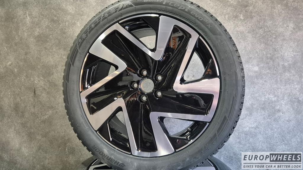 20 inch ID Buzz winterbanden NIEUW SOLNA 265 50 20 35 50 20, Auto-onderdelen, Banden en Velgen, Gebruikt, -, -, Banden en Velgen