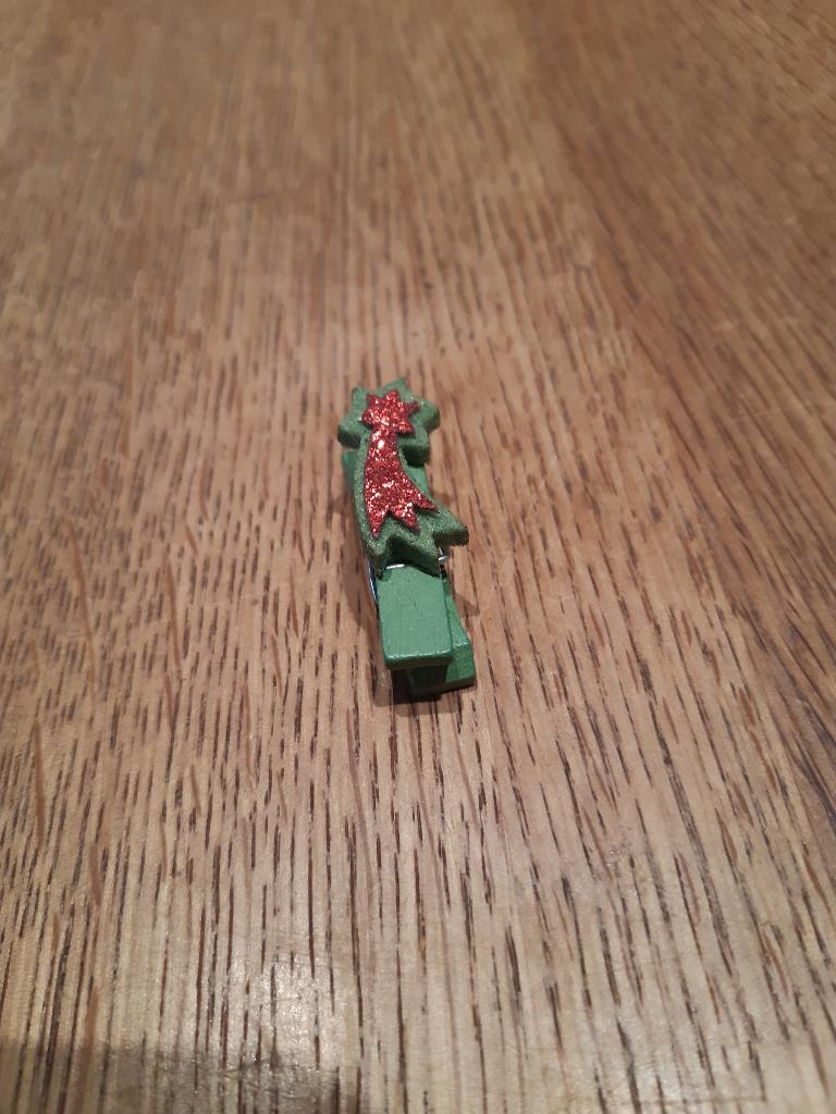 knijper kerstster, Diversen, Ophalen of Verzenden, Zo goed als nieuw