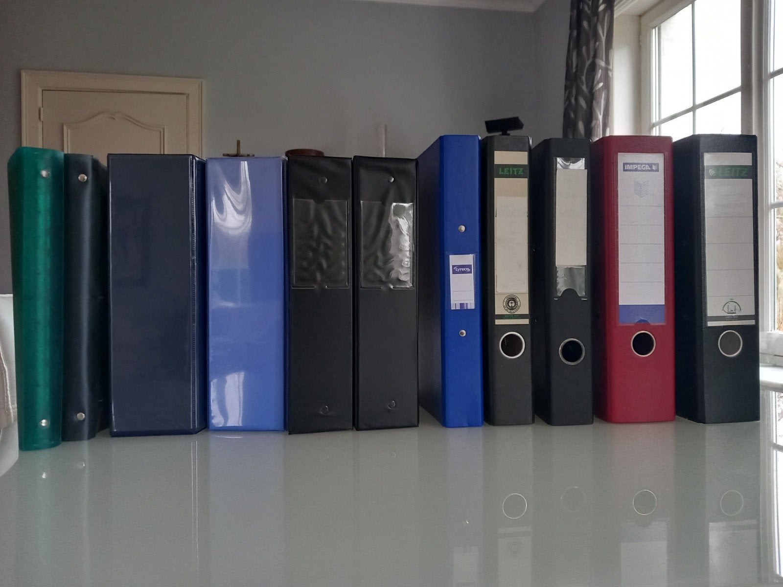 11 ringmappen= 9€, Ophalen of Verzenden