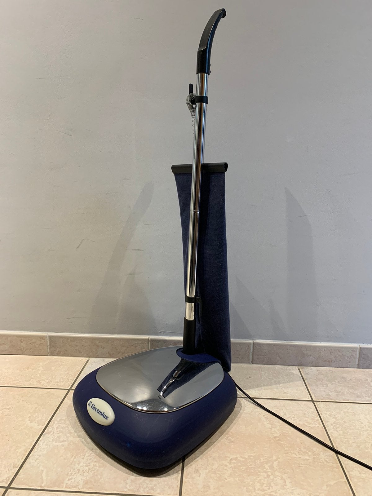 Electrolux ZP14 boenmachine vloerwrijver werkt perfect, Ophalen, Gebruikt