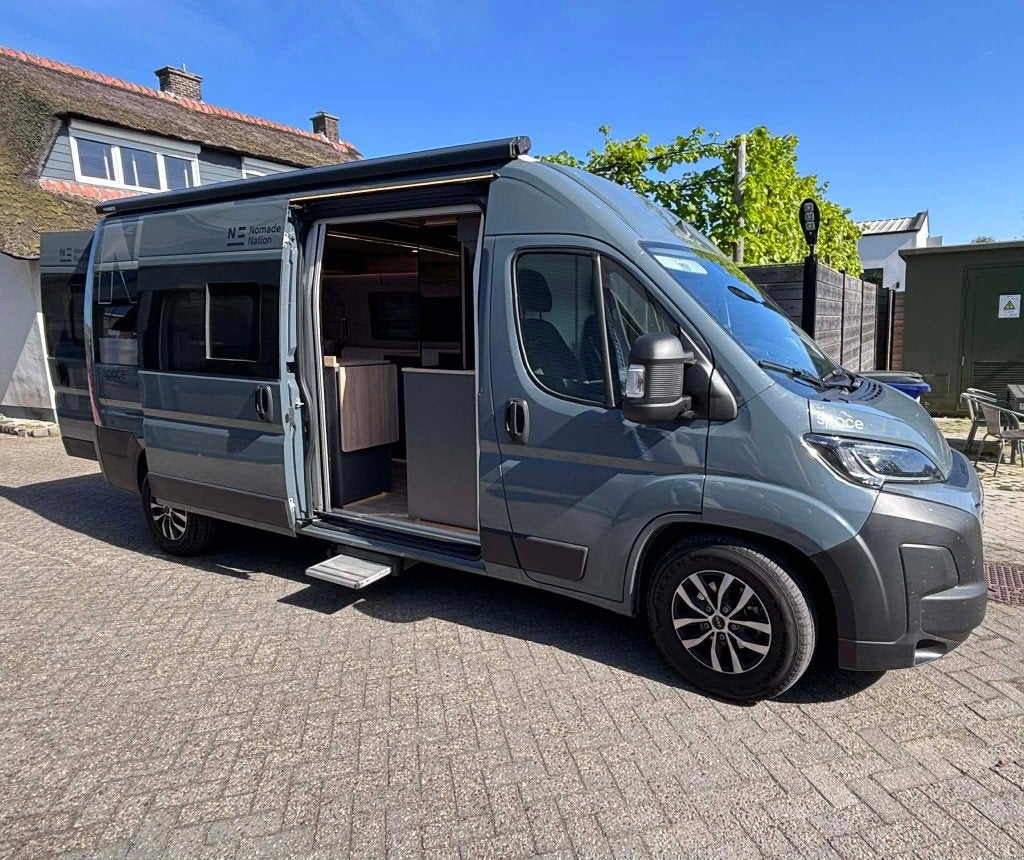 Nomade Nation Neo & Space, Caravans en Kamperen, Buscamper of Camperbus, Douche, Fiat, Bedrijf
