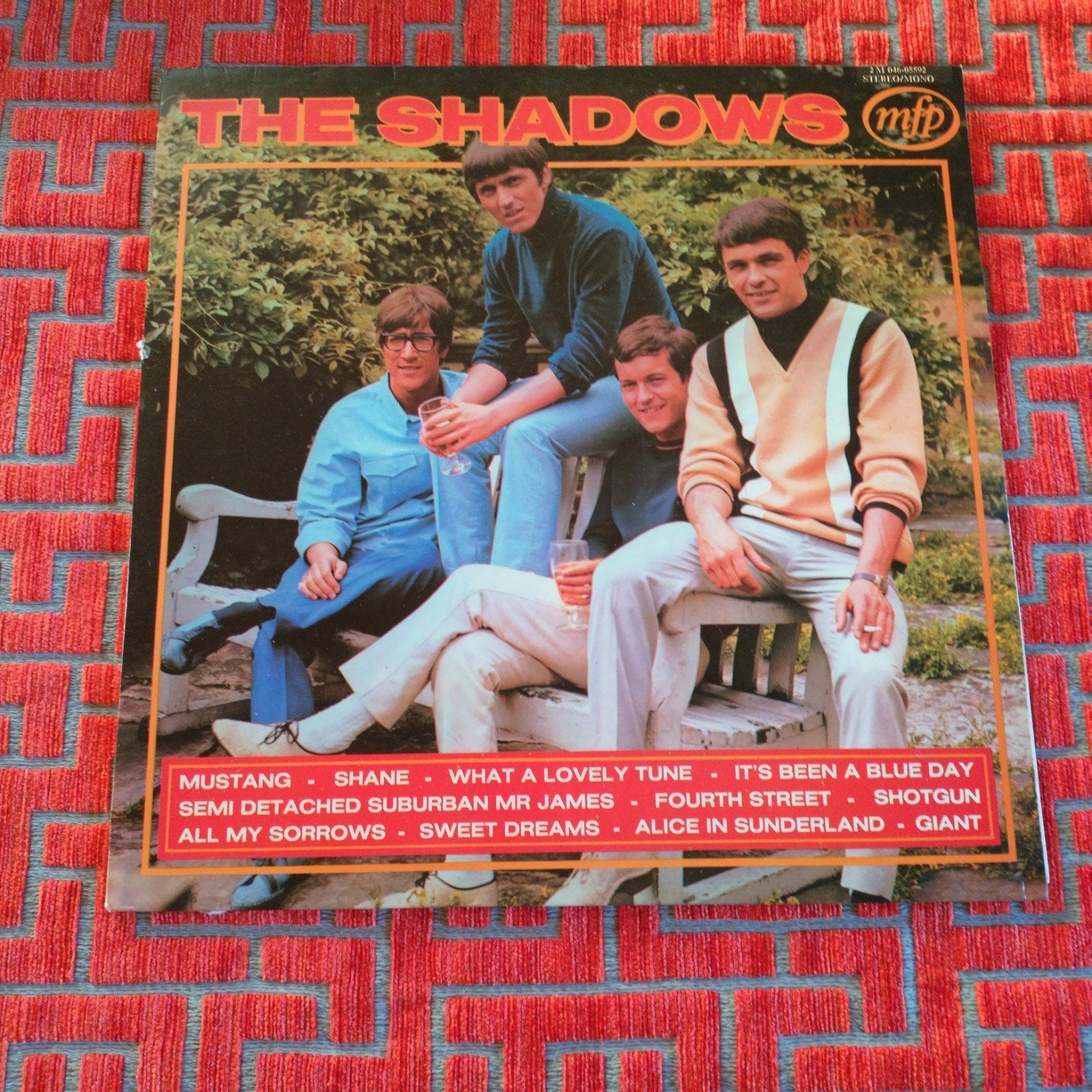 the shadows, CD & DVD, Vinyles | Country & Western, Enlèvement