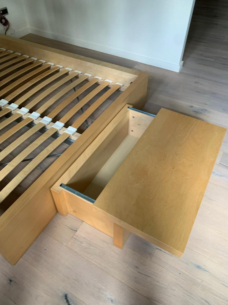 Ikea - kist/kast met schuifbare planh, Ophalen, Zo goed als nieuw