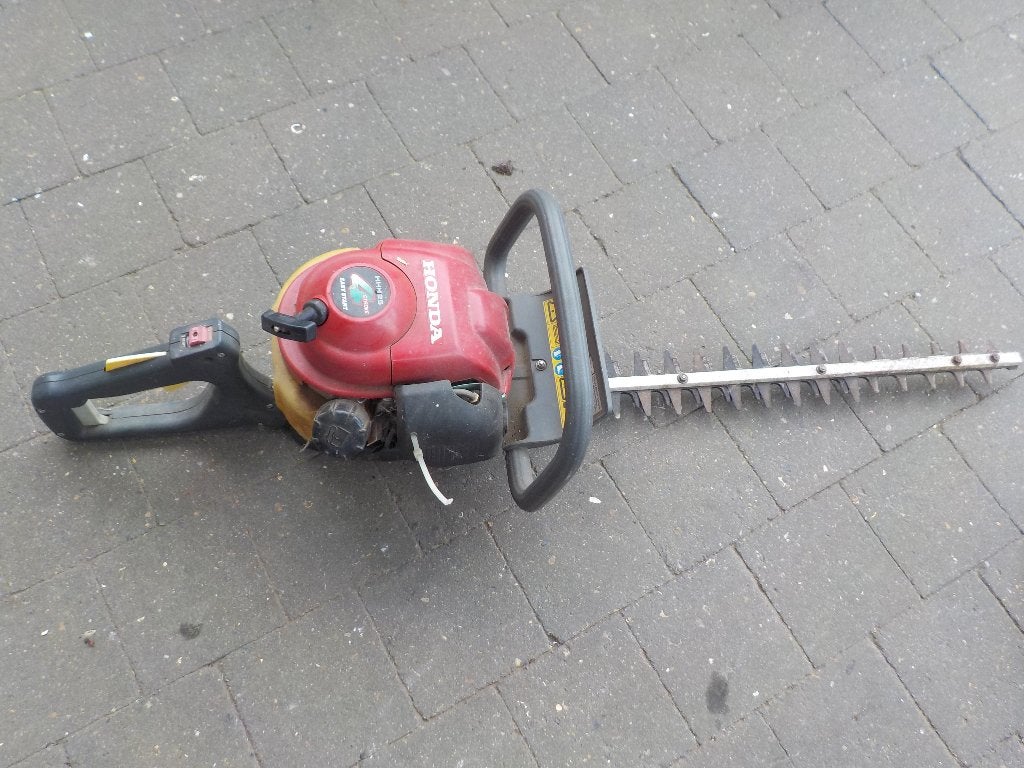 Heggenschaar Honda voor opmaak / onderdelen !!!!, Ophalen