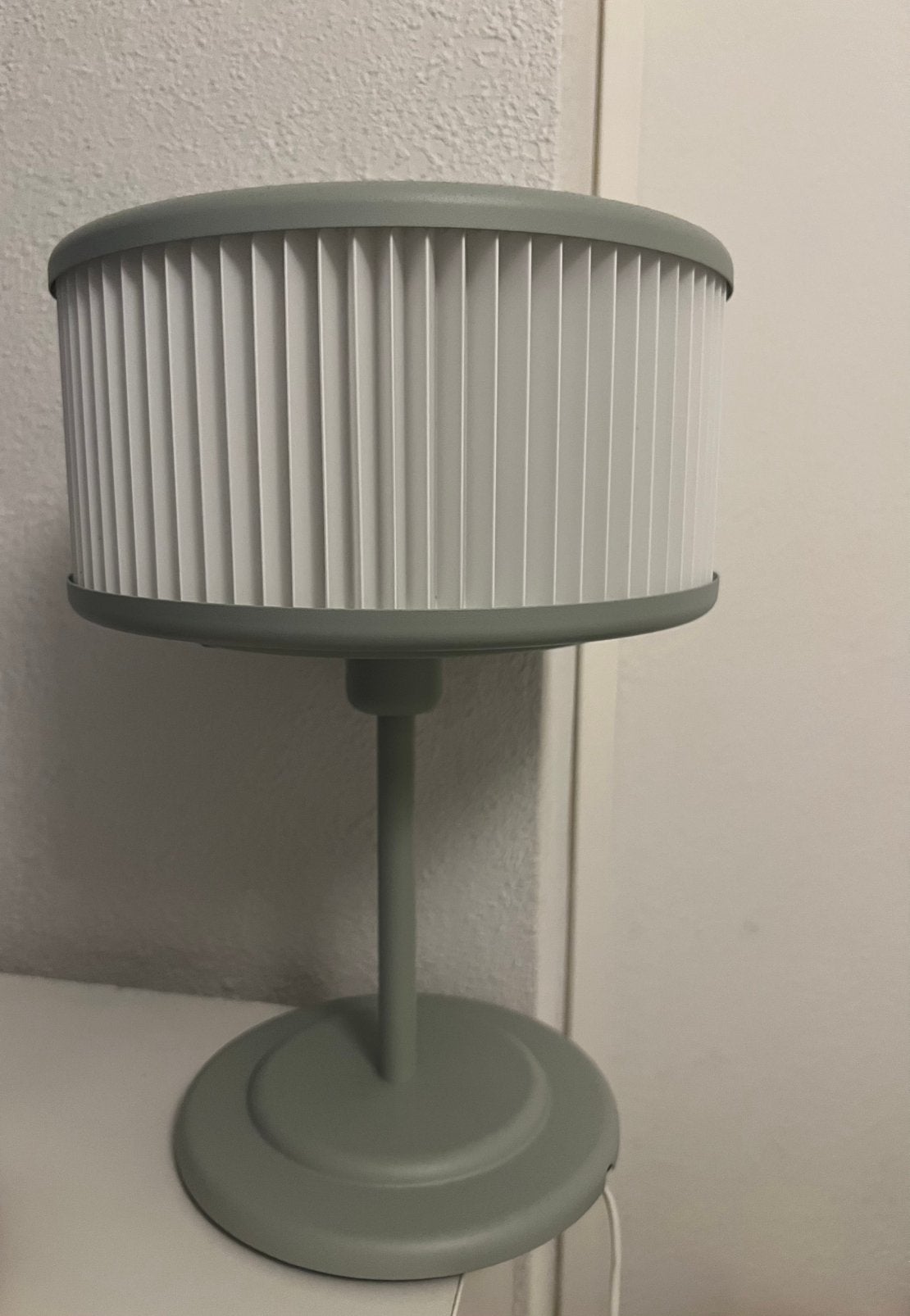 2 lampes solides en metal, Enlèvement, Comme neuf