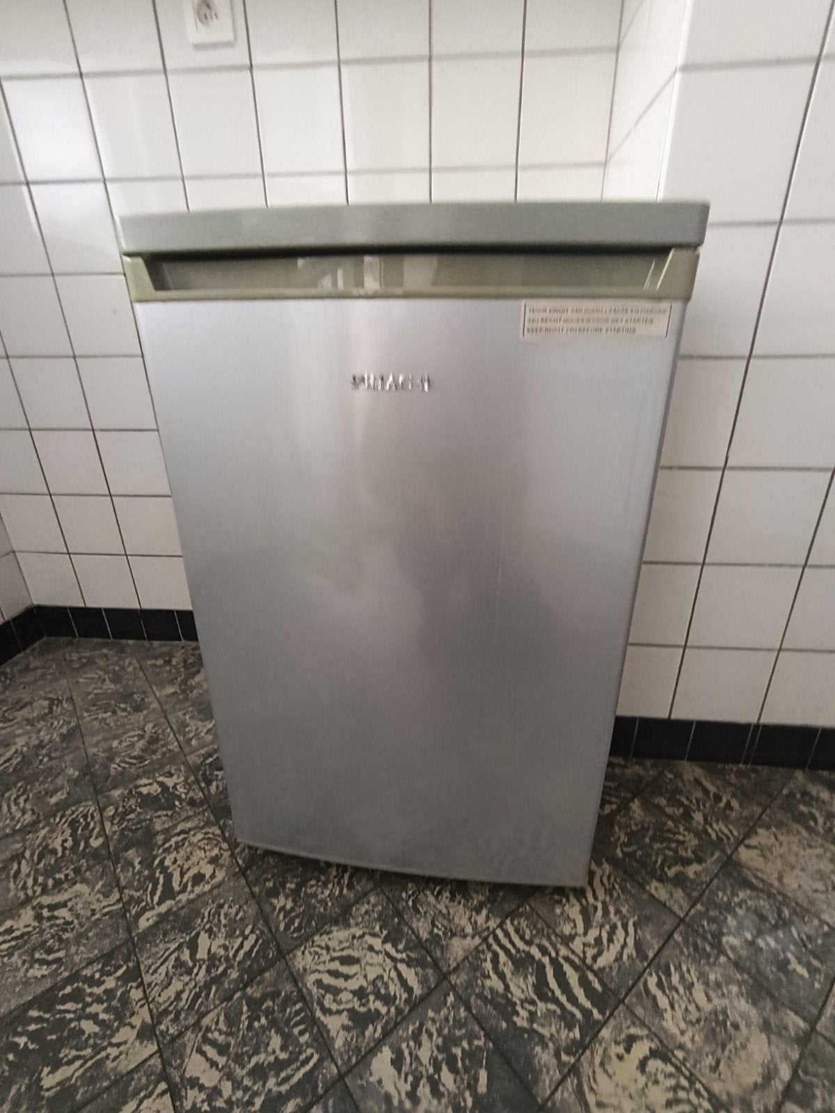 Petit Frigo, Enlèvement, 60 à 90 cm, Moins de 85 cm
