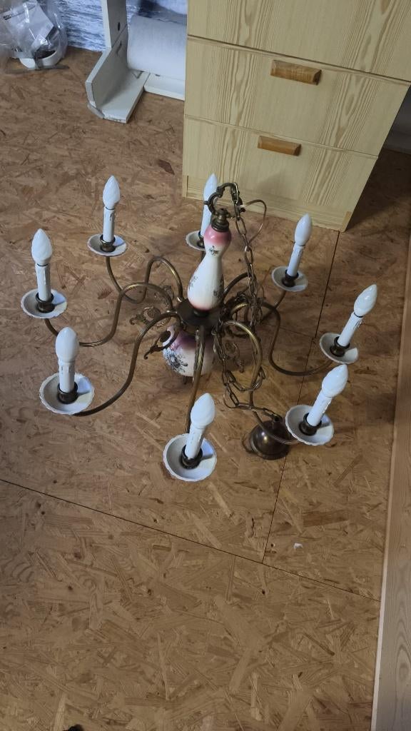 LUSTRE, Enlèvement, Utilisé