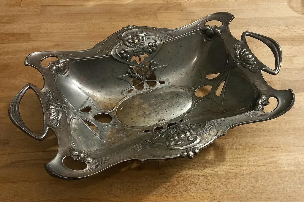 Art Nouveau. Superbe plat /milieu de table, Enlèvement ou Envoi