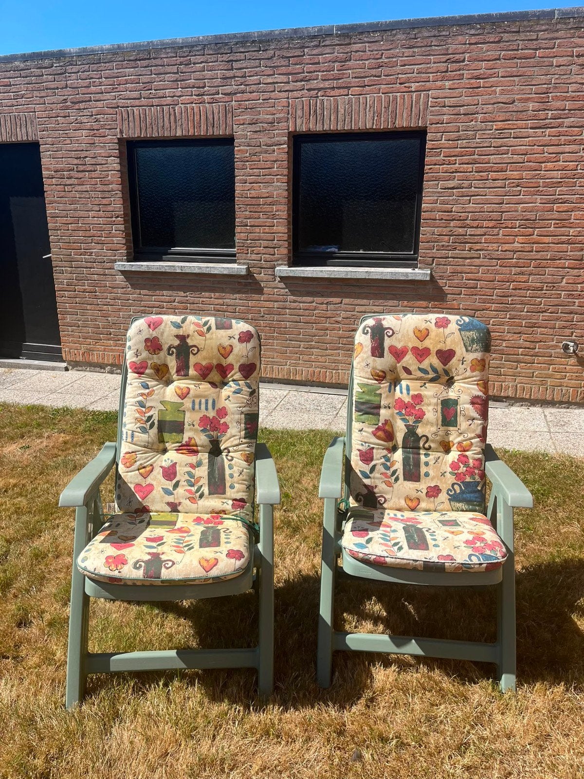 2verstelbare tuinstoelen, groen, gratis 2 kussens, Tuin en Terras, Kruiwagens, Ophalen