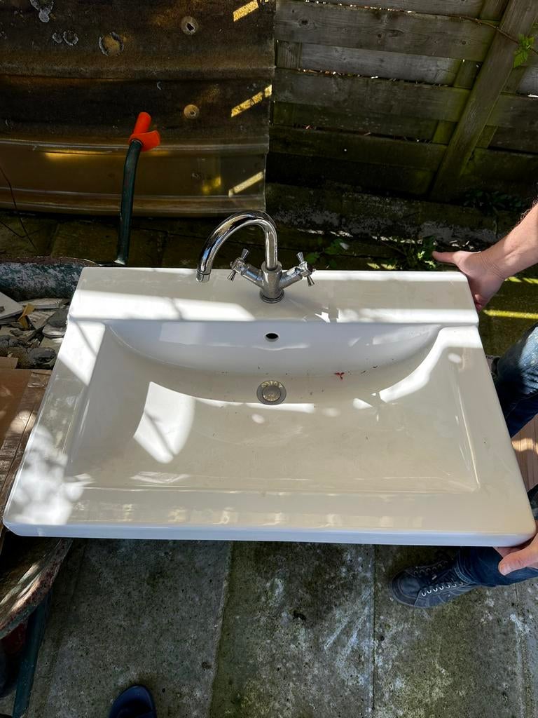 Lavabo, Ophalen, Zo goed als nieuw