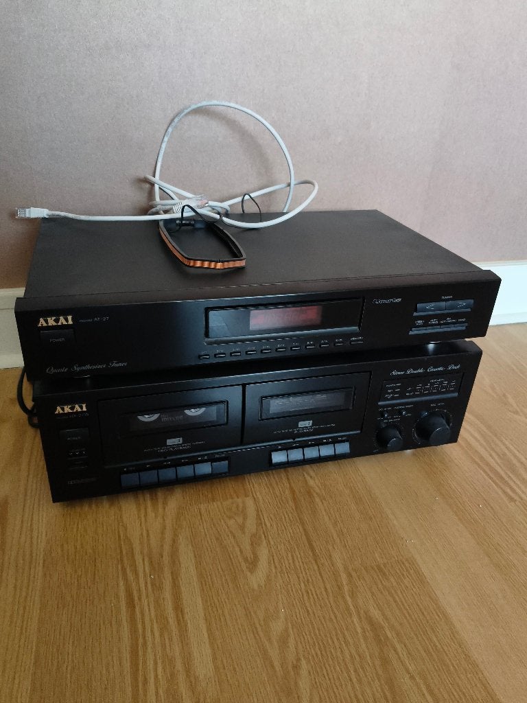 Akai hifi tuner en cassettespeler, Ophalen, Gebruikt, Akai