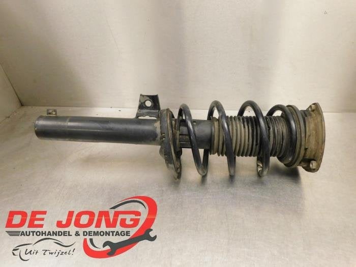 Schokdemperpoot links-voor van een Volkswagen Caddy, Gebruikt, -, Volkswagen, -