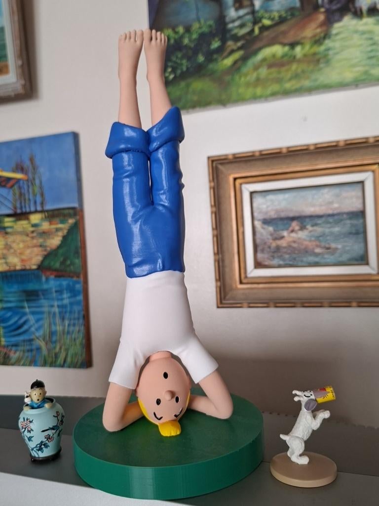 Figurine Tintin yoga 34cm. peinte à la main, Enlèvement ou Envoi, Neuf, Autres types