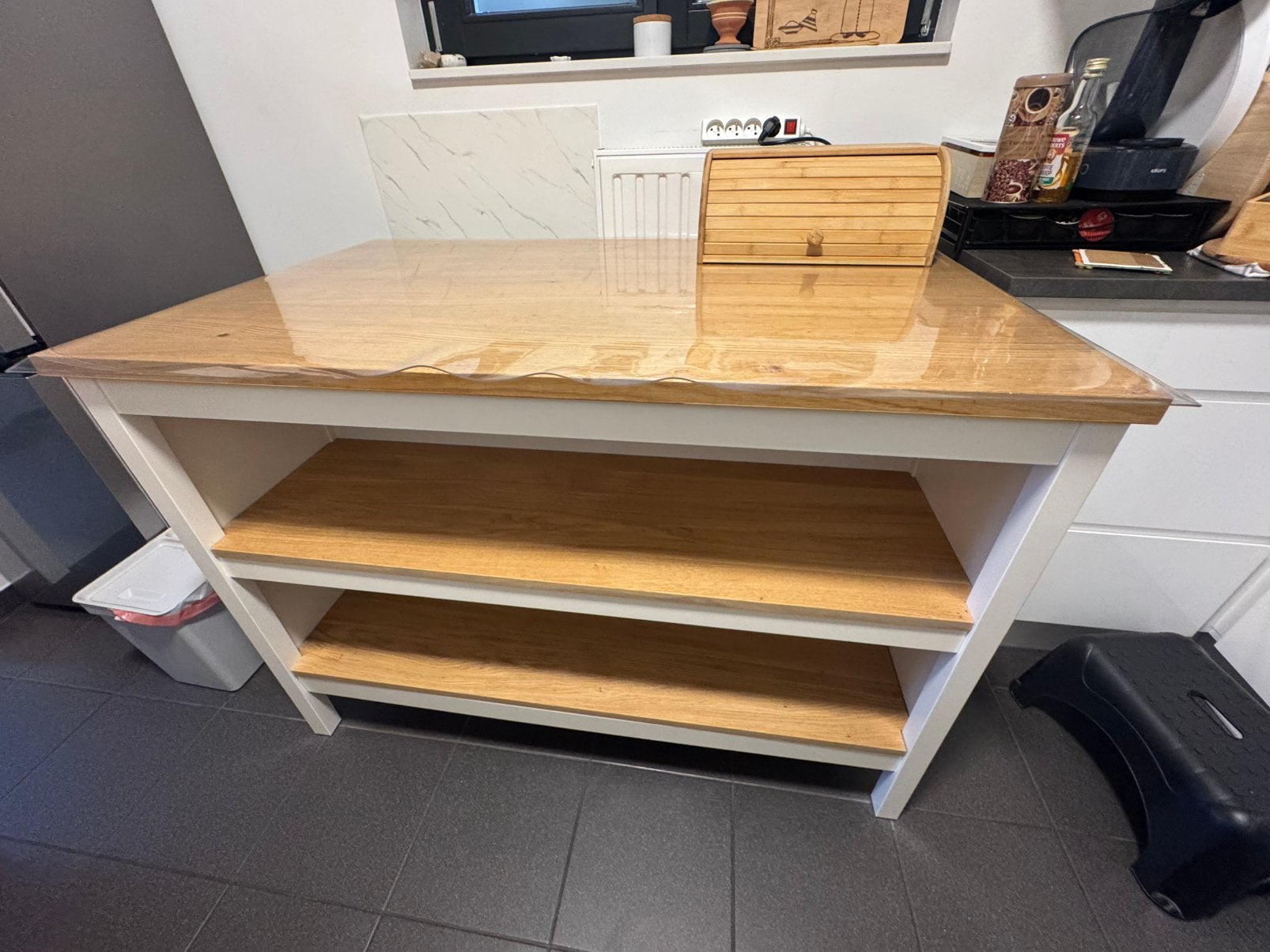 Table et rangement de cuisine, Enlèvement, Comme neuf