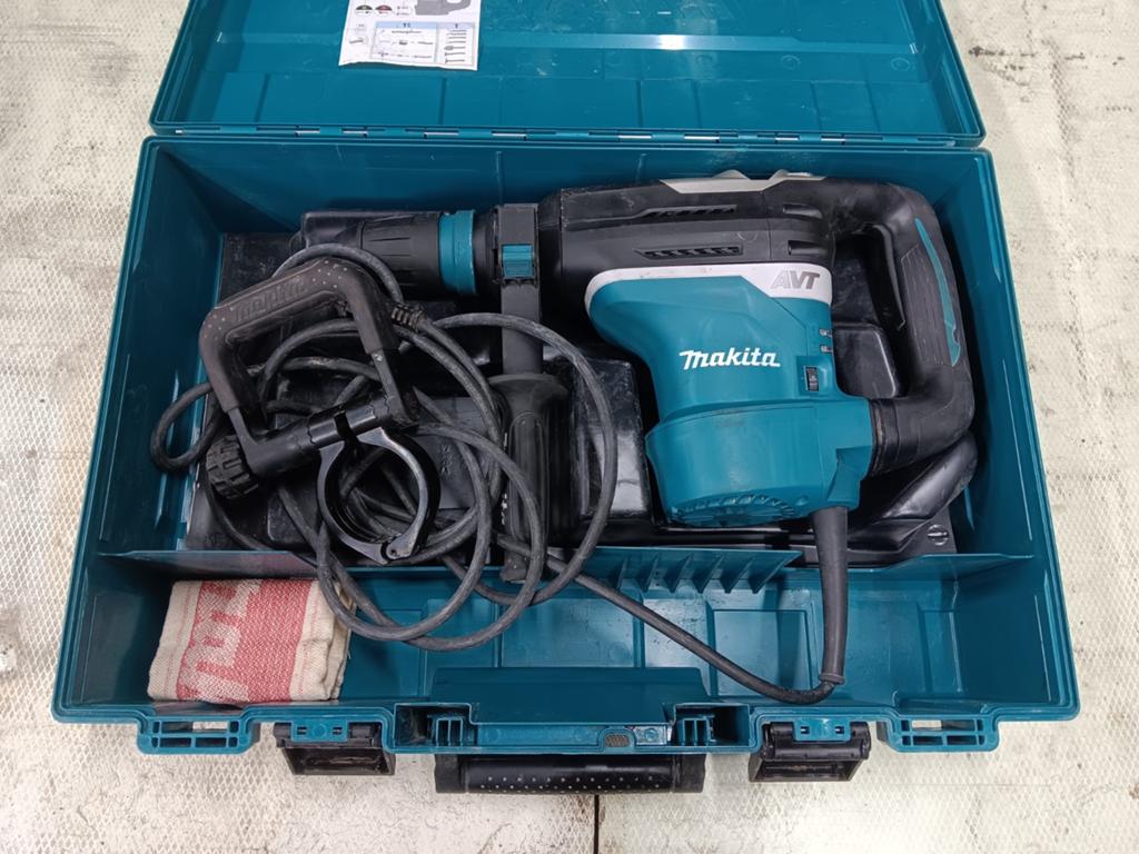 Makita HR4013C breekhamer, 600 watts ou plus, Enlèvement ou Envoi, Marteau perforateur et/ou Marteau piqueur, Comme neuf