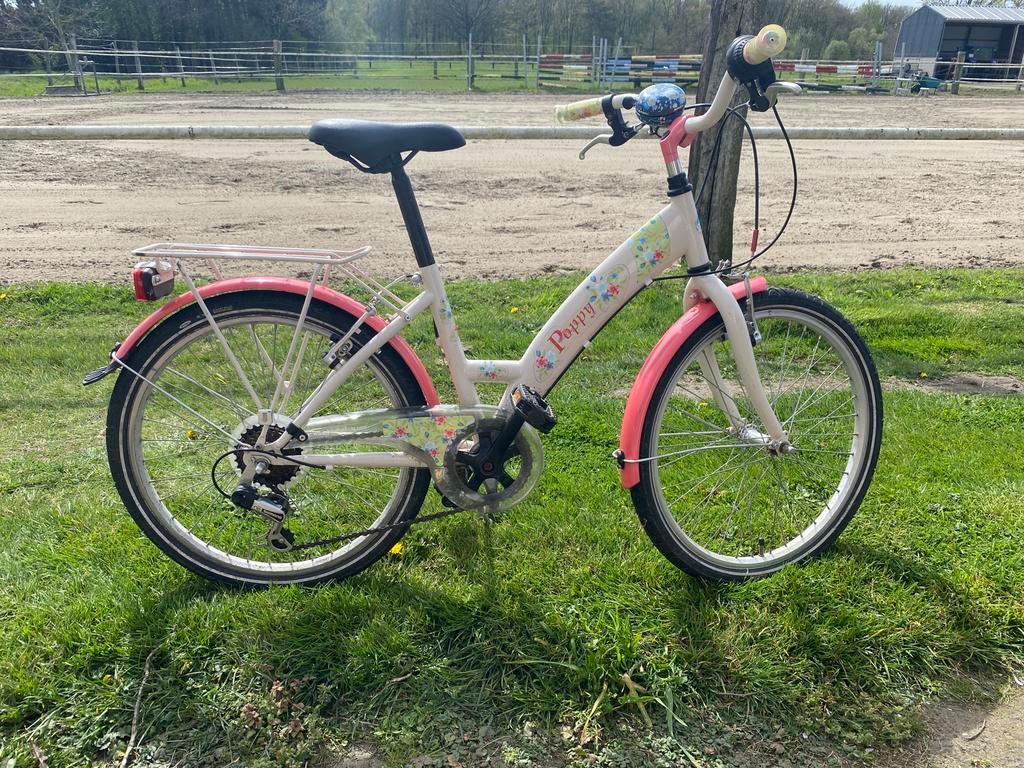 Kinderfiets 22 inch voor ca. 5 tot 8 jaar, Fietsen en Brommers, Fietsen | Kinderfietsjes, Ophalen, Gebruikt, POPPY