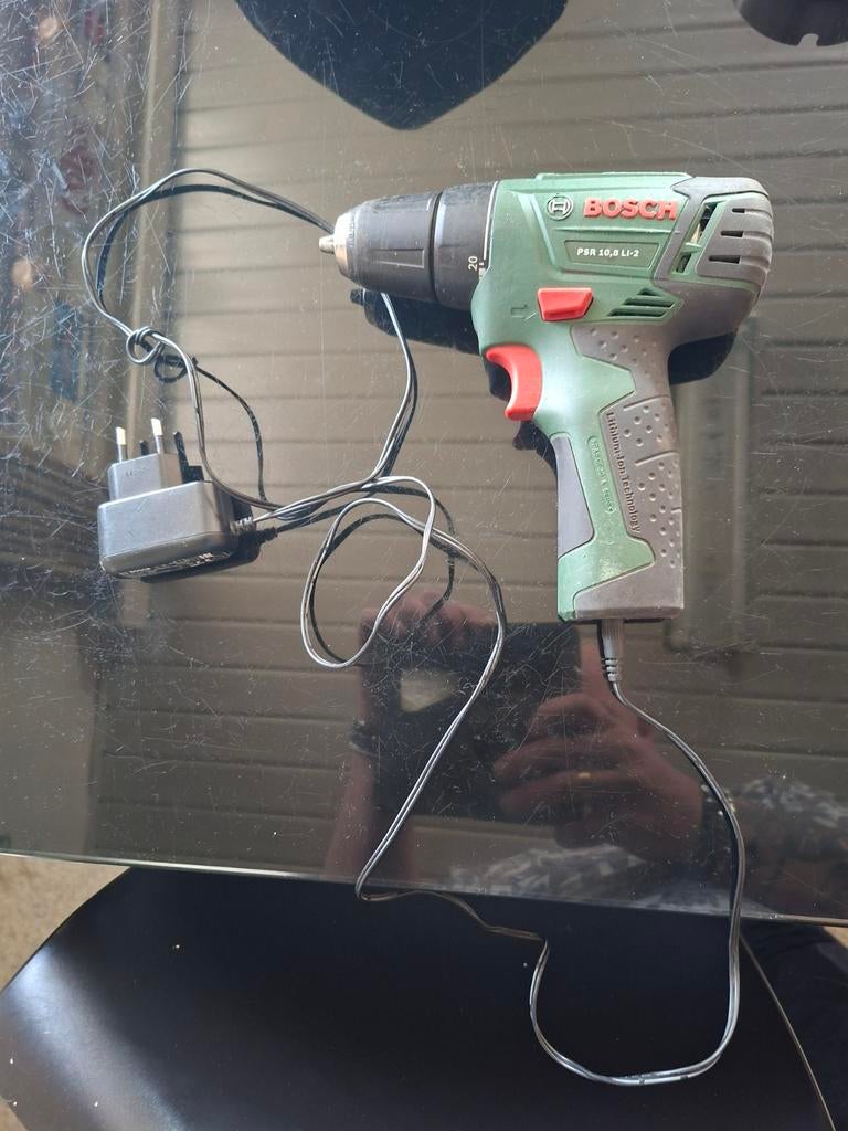 Schroefmachine Bosch goede staat 30 euro, Enlèvement
