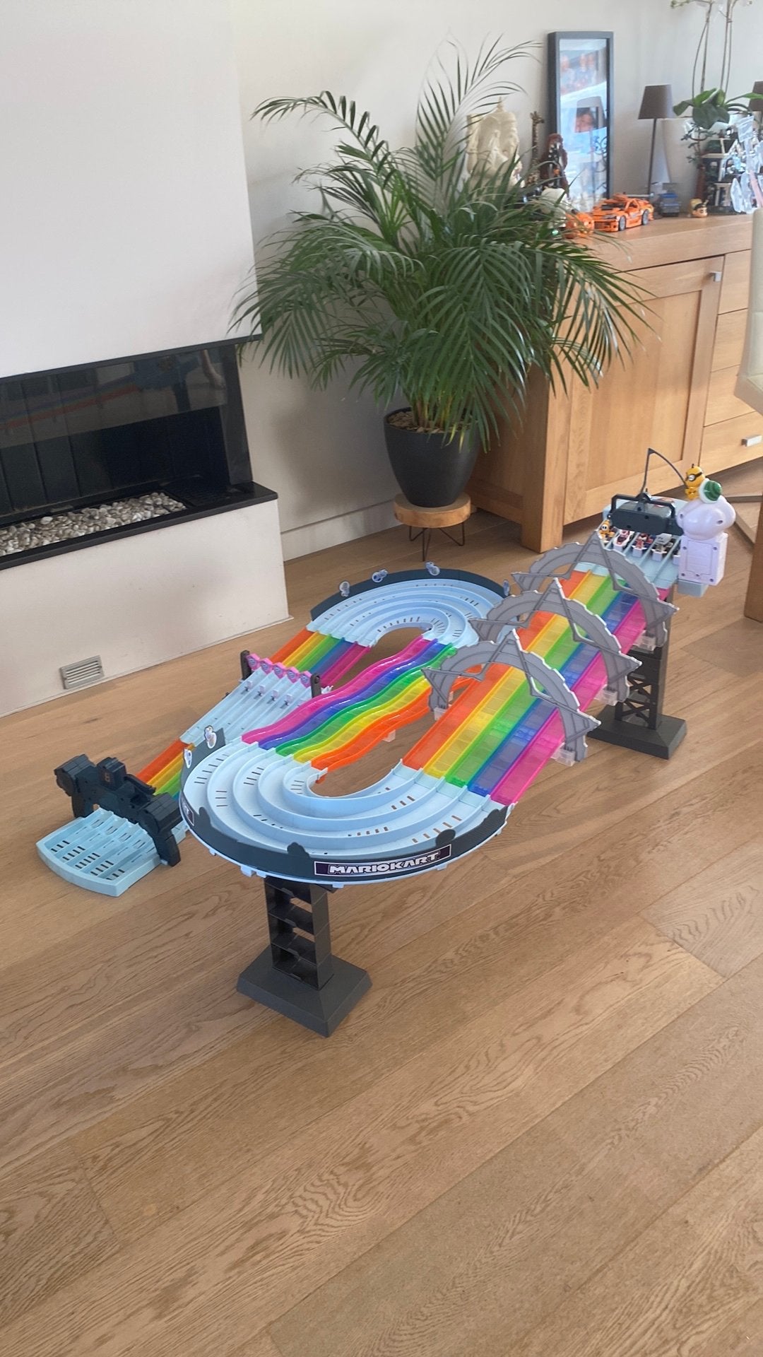 Mario kart Hot Wheels kart regenboog baan, Ophalen, Zo goed als nieuw