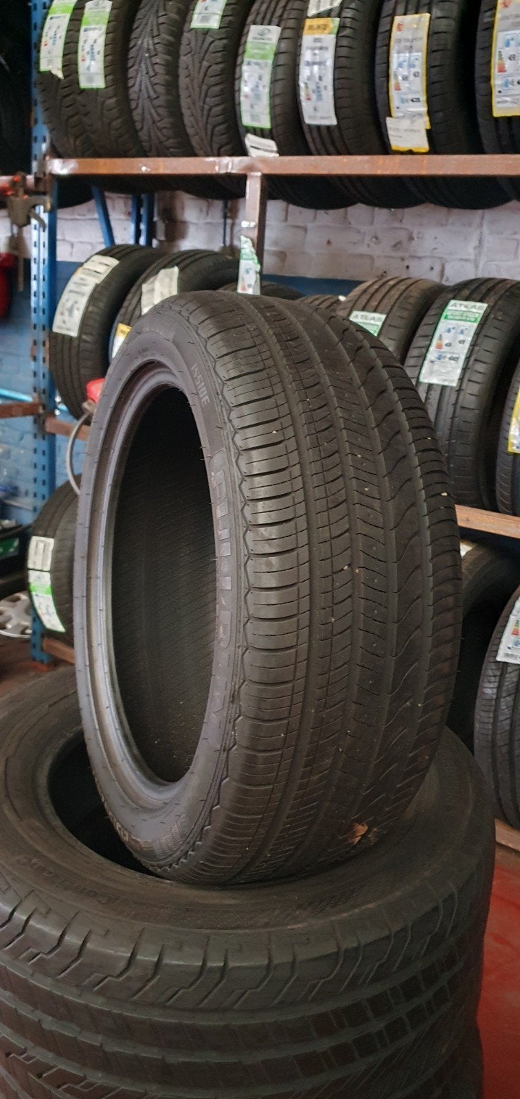 215/50R17 TOP qualité avec montage et équilibrage, Enlèvement