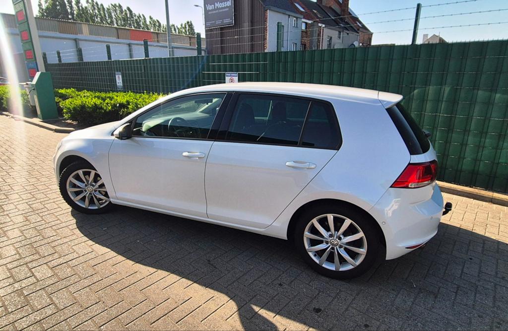 VW GOLF 7 1.2TSI  2014, Stof, 4 cilinders, Wit, LED verlichting