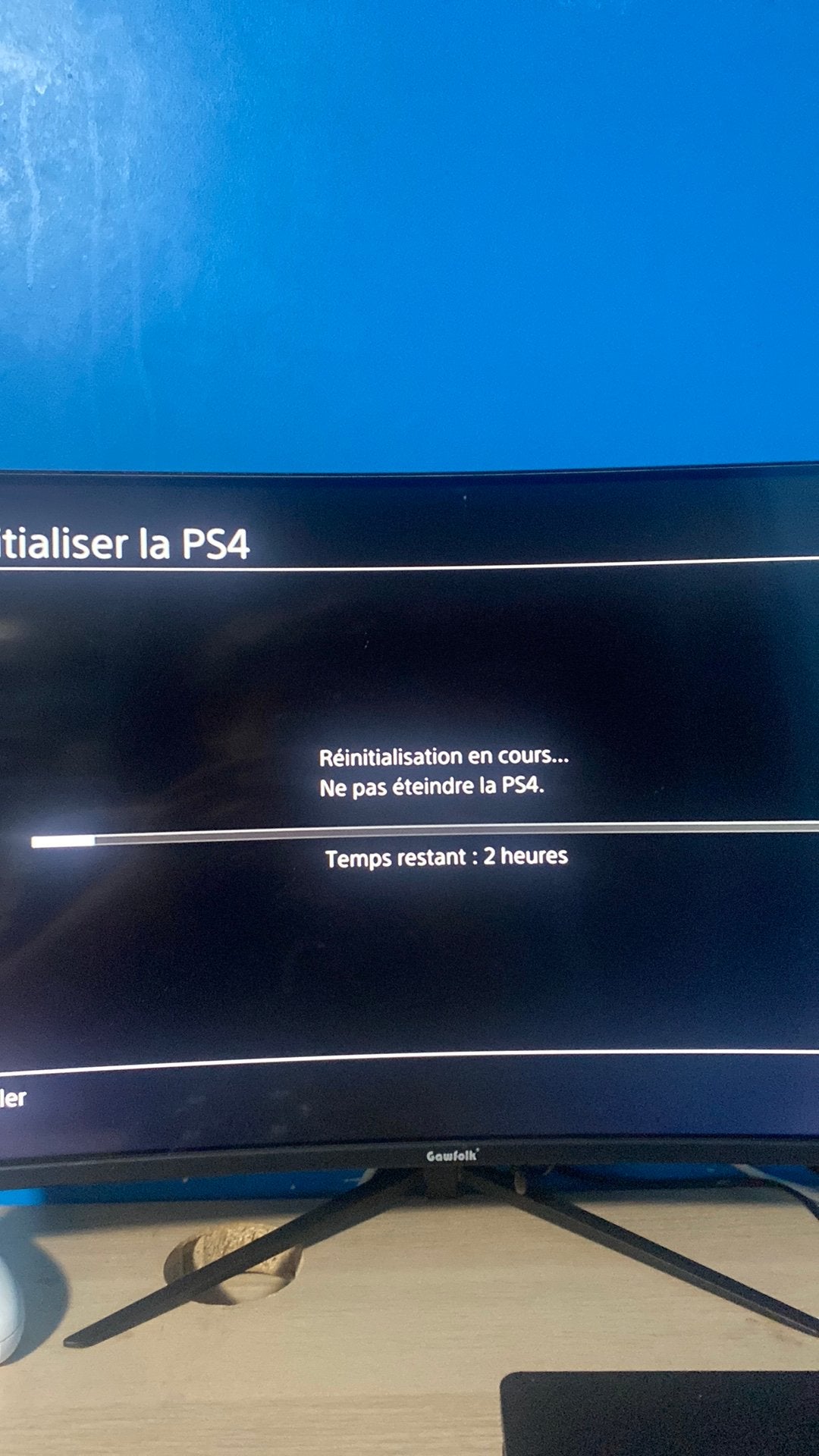 PS4 slim 1 tera + 2 manette, Enlèvement, Comme neuf
