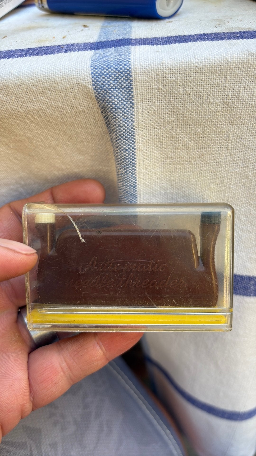 Automatic Needle Threader, Antiek en Kunst, Antiek | Kleding en Textiel, Ophalen