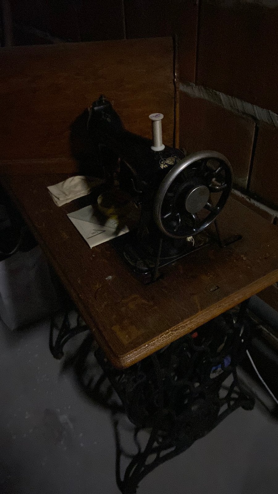 Antieje naaimachine, Antiek en Kunst, Ophalen