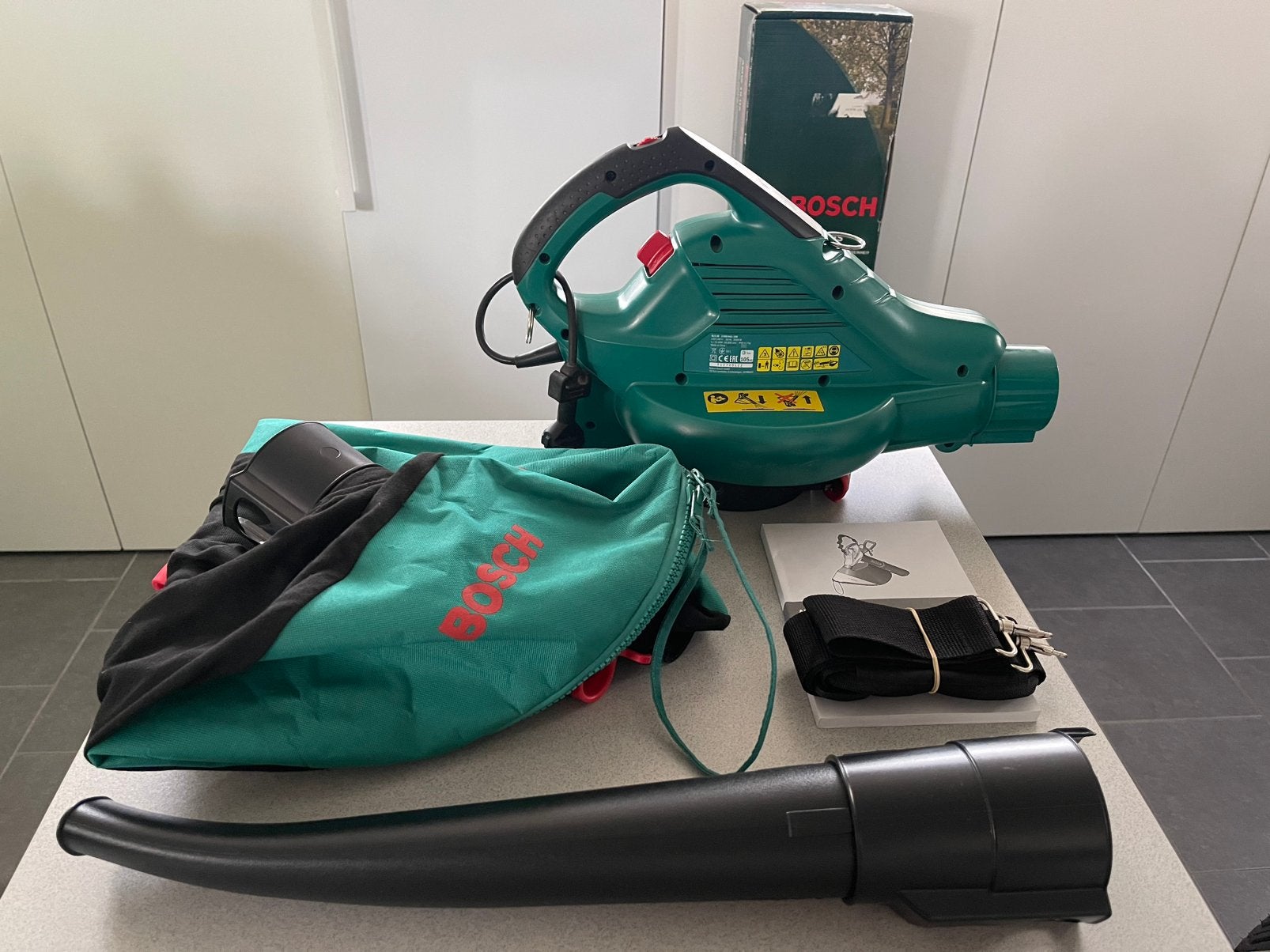 Bosch ALS 30 bladblazer + bladzuiger, Jardin & Terrasse, Enlèvement, Comme neuf, Électrique, Avec sac de ramassage