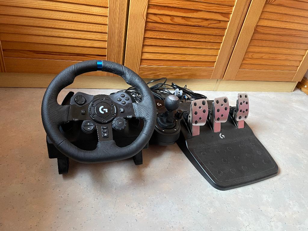 Logitech G923 True Force + Shifter, Enlèvement, Utilisé, Logitech