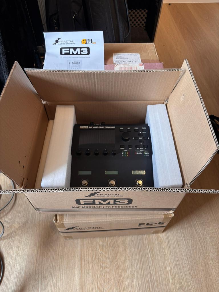 Fractal fm3 + fc-6 mkII, Muziek en Instrumenten, Effecten, Ophalen, Zo goed als nieuw, Multi-effect
