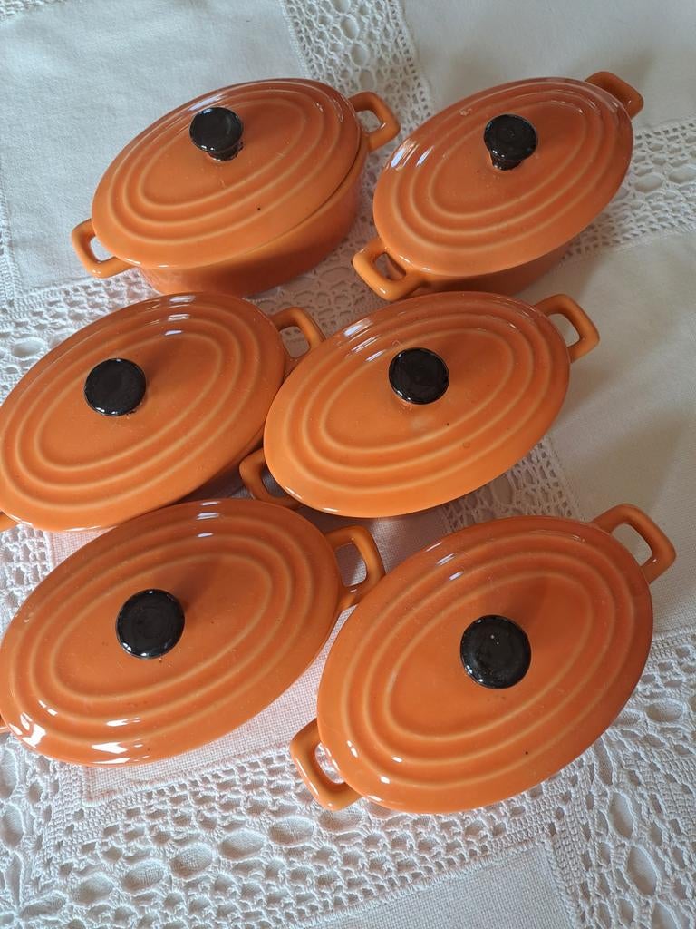 Oranje mini soeppotjes, Enlèvement