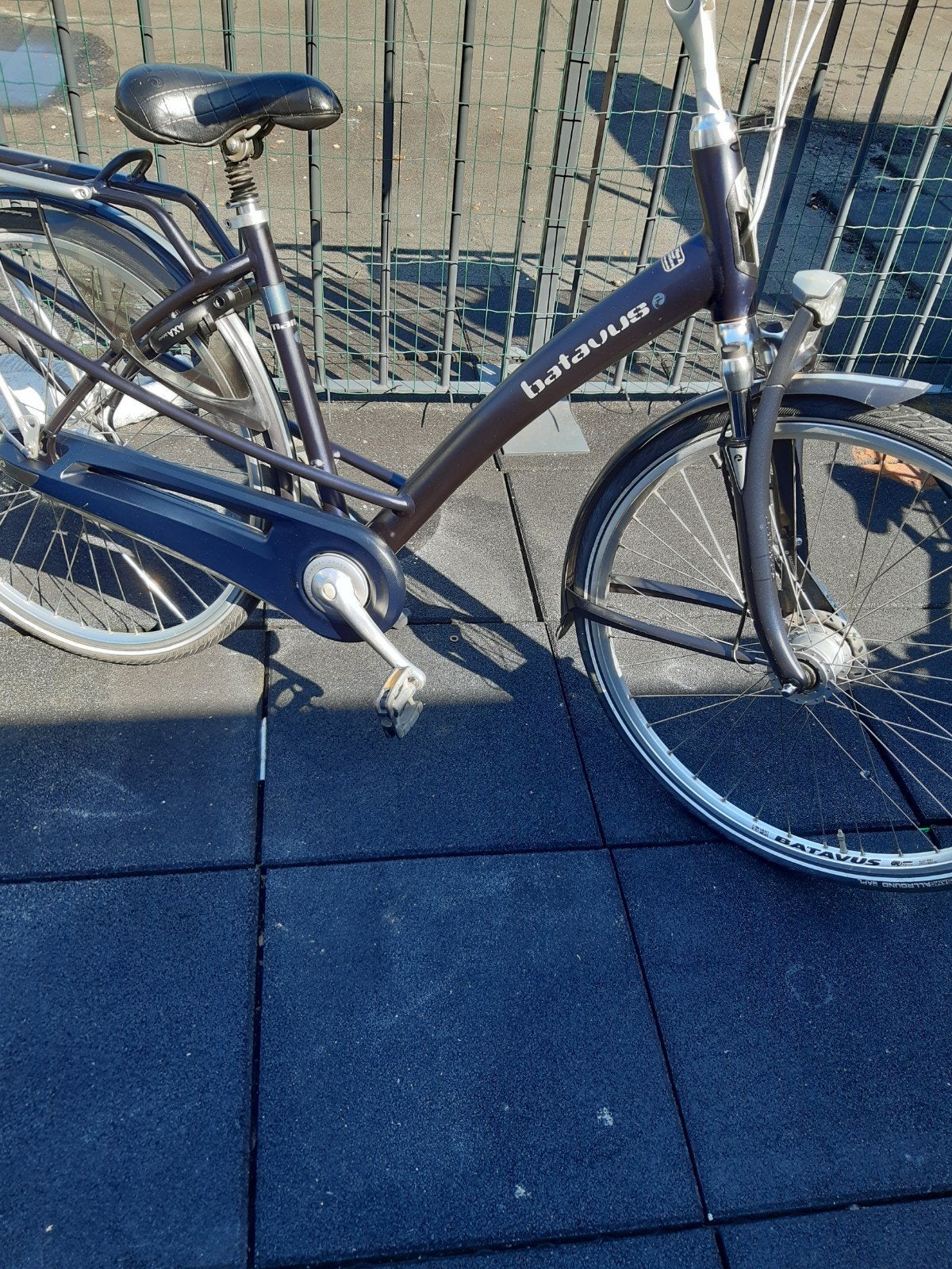 vélo pour femme.. batavus mambo.. 28 pouces, Accès (extra) bas, Frein à tambour, Batavus, Comme neuf