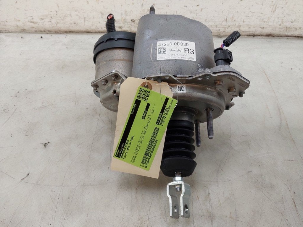 REMBEKRACHTIGER Yaris IV (P21 / PA1 / PH1) (|472100D030|), Gebruikt, Kundenbetreuung@toyota.de, Toyota, Toyota-Allee 2
50858  Köln, DE