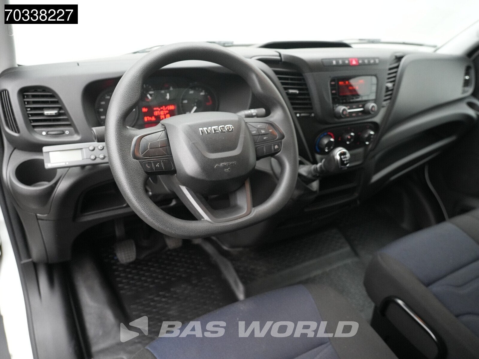 Iveco Daily 35C14 Koelwagen Vriezer Thermo King V-500-MAX 23, Stof, Gebruikt, Euro 6, Iveco