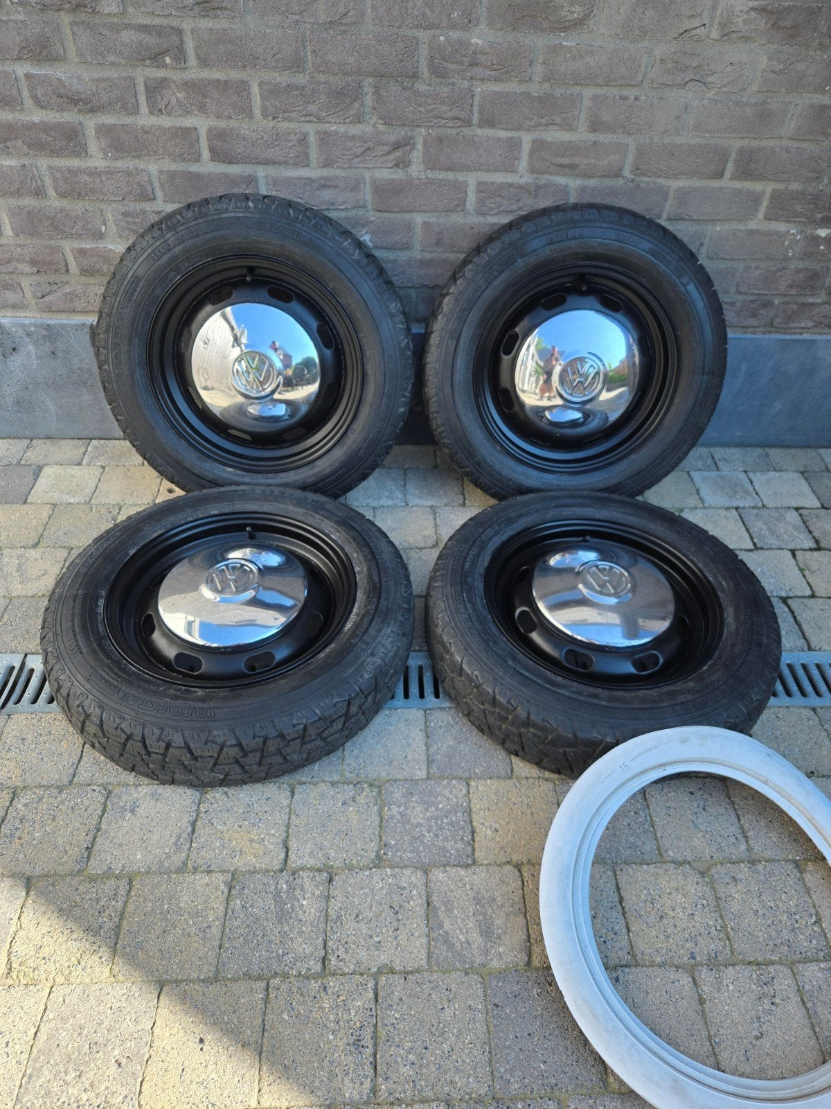 vw kever velgen, Enlèvement