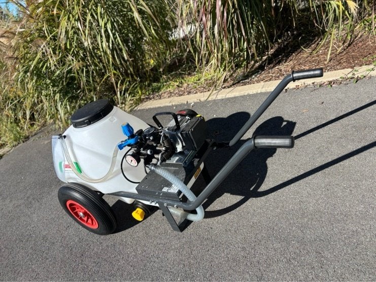 Motopompe Comet MC 25 sur chariot, cuve 80 l, monophasée, Enlèvement, Électrique