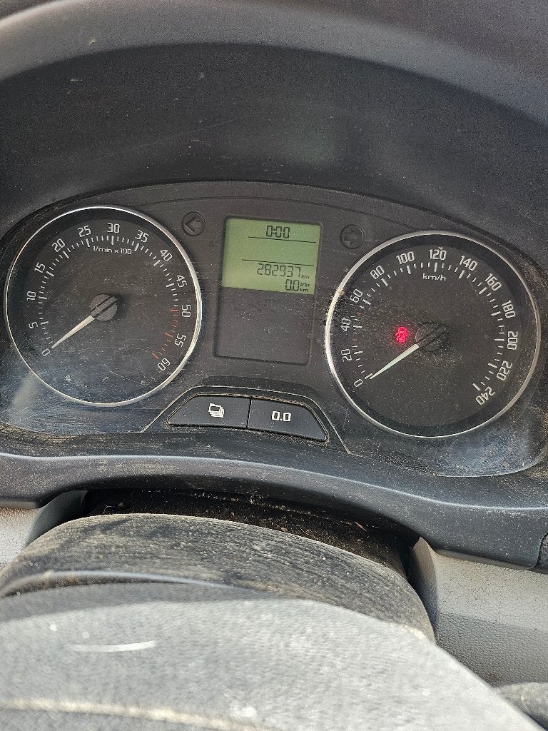 Skoda fabia 20211, Auto's, Voorwielaandrijving, Stof, Zwart, Wit