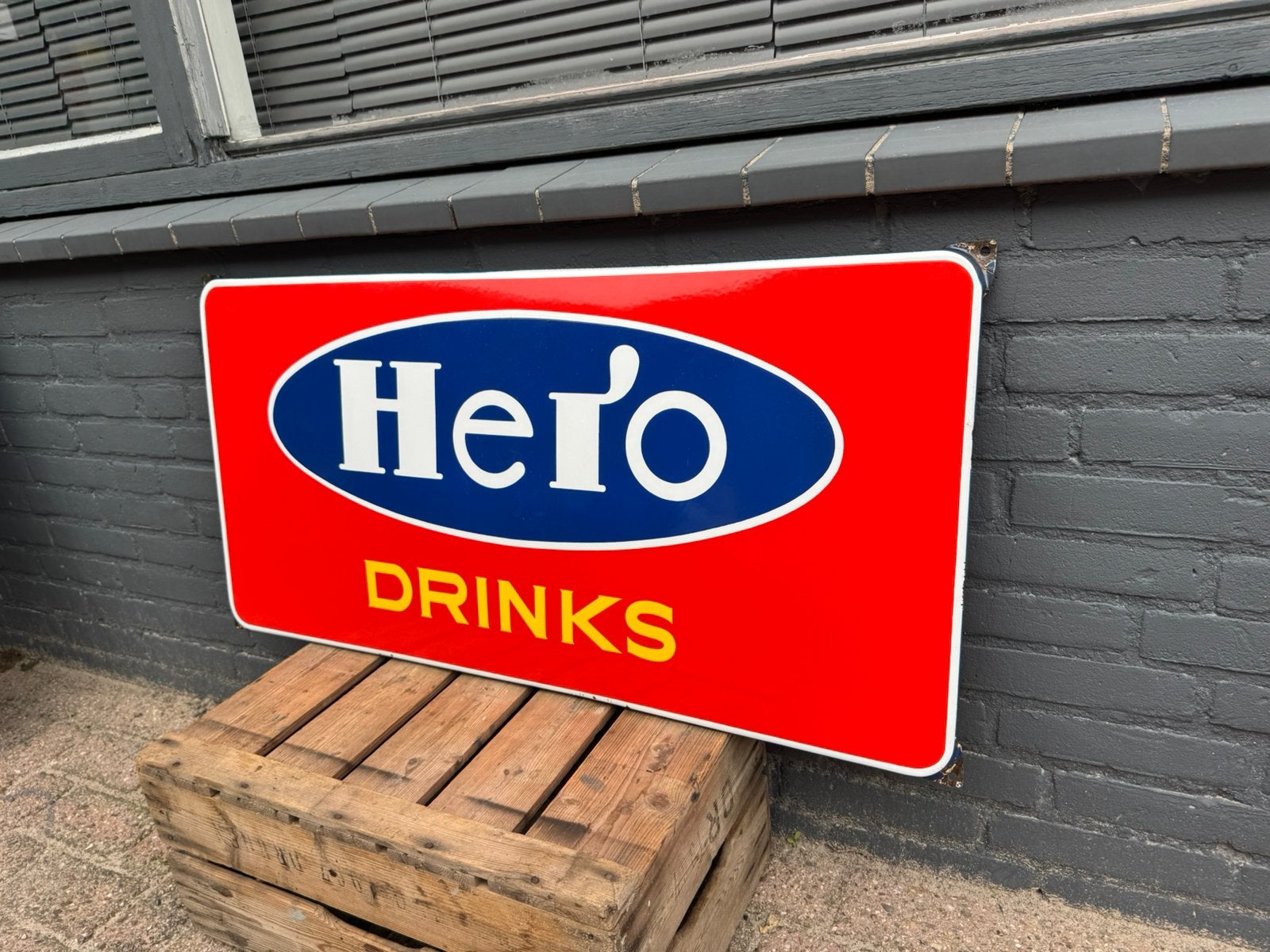 HERO Drinks emaille reclamebord, Ophalen of Verzenden, Gebruikt, Reclamebord