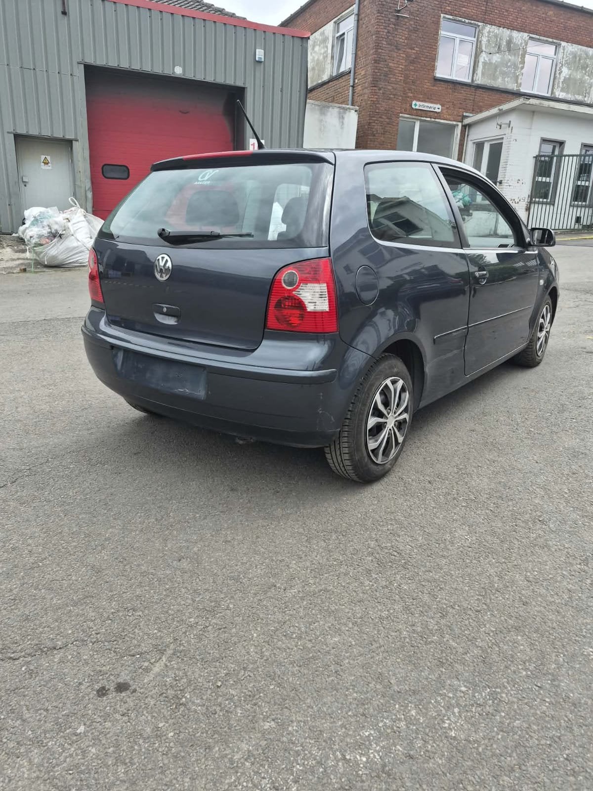 Volkswagen Polo 9N 1.2 Essence – 2004, Autos, Achat, Boîte manuelle, Autres couleurs, Noir