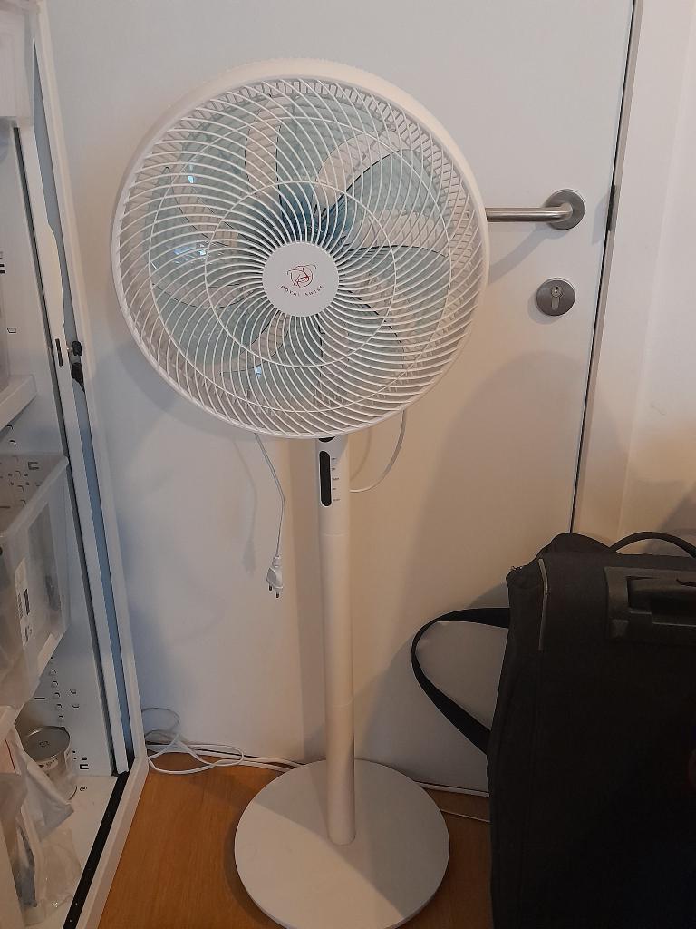 Staande ventilator in zeer goede staat, Elektronische apparatuur, Ophalen, Zo goed als nieuw, Statiefventilator