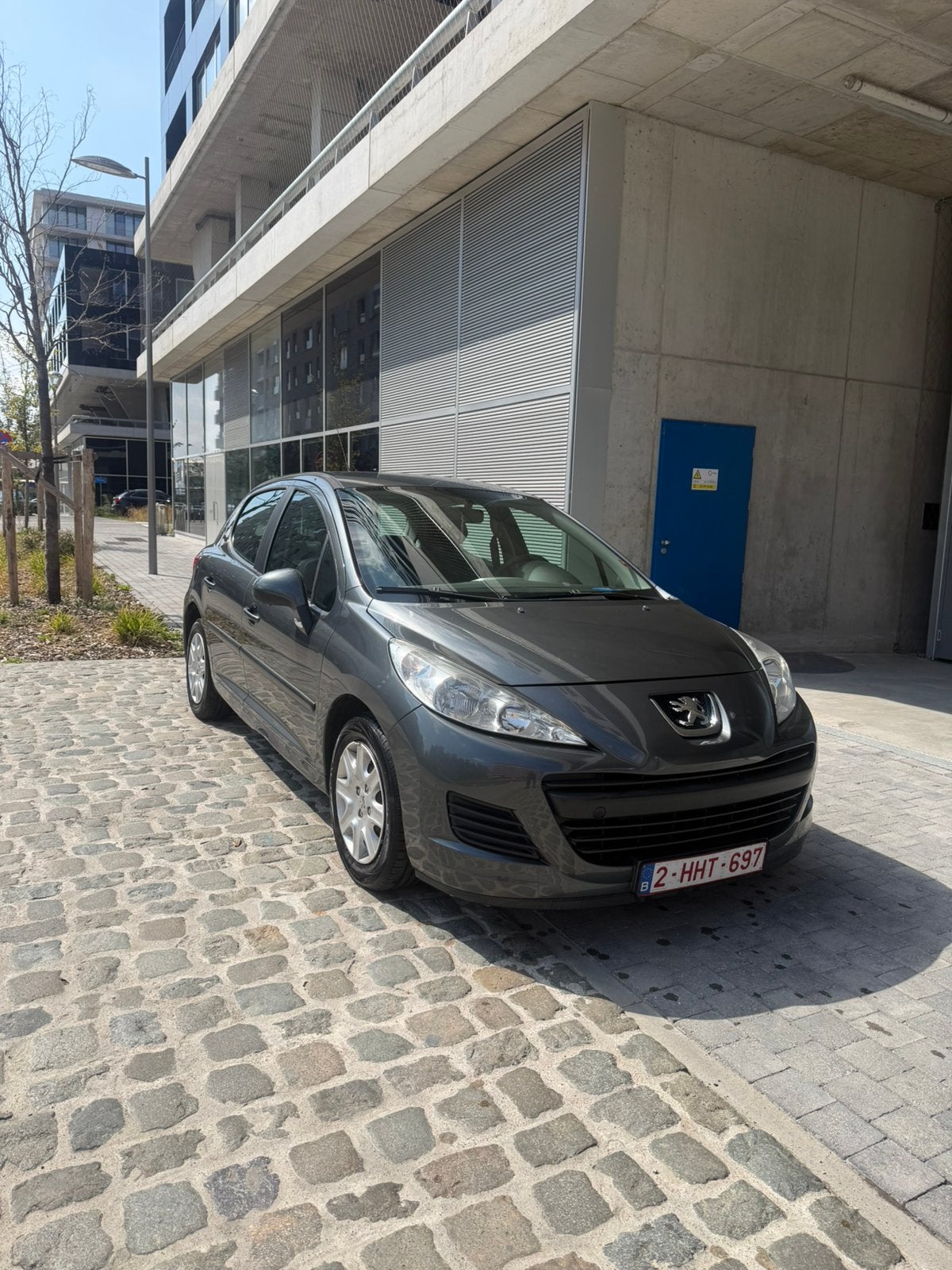 La Peugeot 207 2009 est vendue avec ct, Autos, Peugeot, Achat, 72 kW, Autres couleurs, Noir