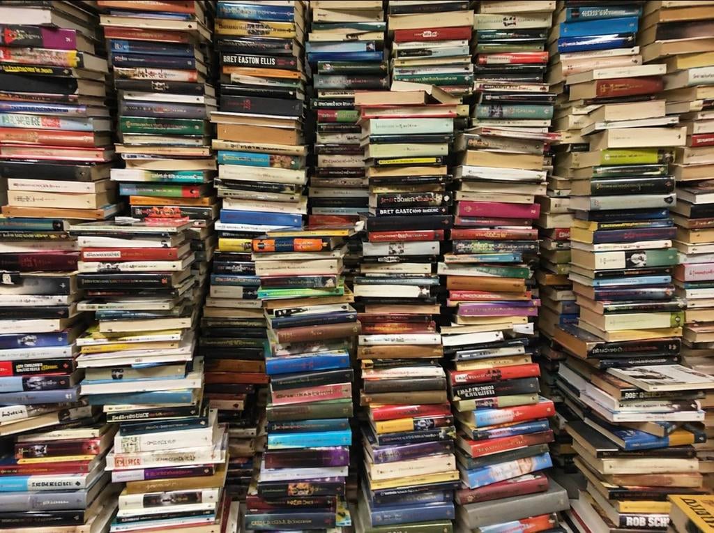 600 a 700 oude boeken, Boeken, Ophalen