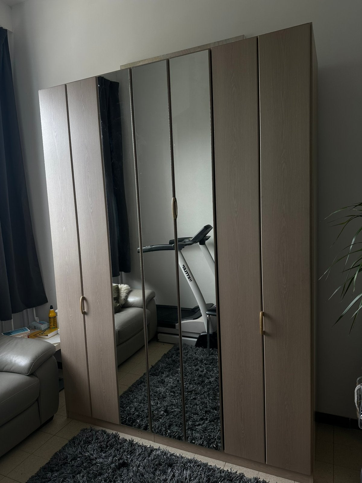 Kast, Huis en Inrichting, Kasten | Kleerkasten, Ophalen of Verzenden, Zo goed als nieuw